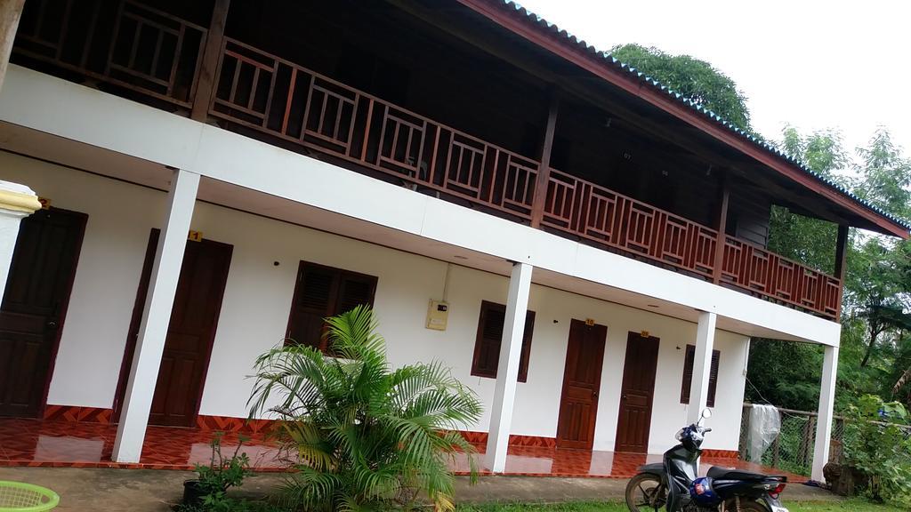 Konglor Eco-Lodge Guesthouse And Restaurant บ้านออ ภายนอก รูปภาพ