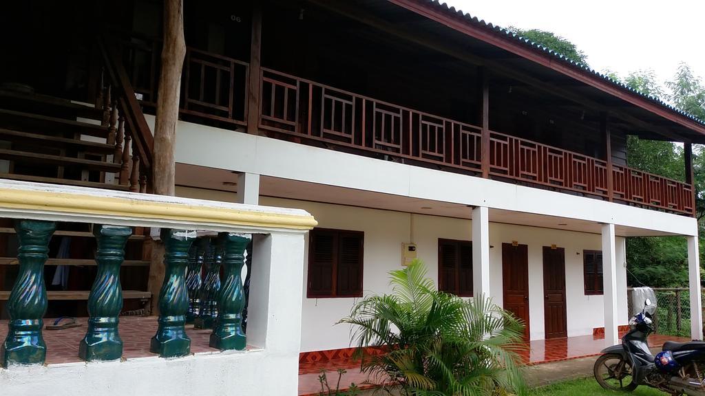 Konglor Eco-Lodge Guesthouse And Restaurant บ้านออ ภายนอก รูปภาพ